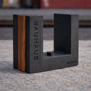 BAUHAUS BLOCK – Serre-livres en béton et bois